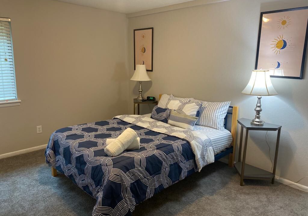 Photo of Bedroom in Sandy Springs