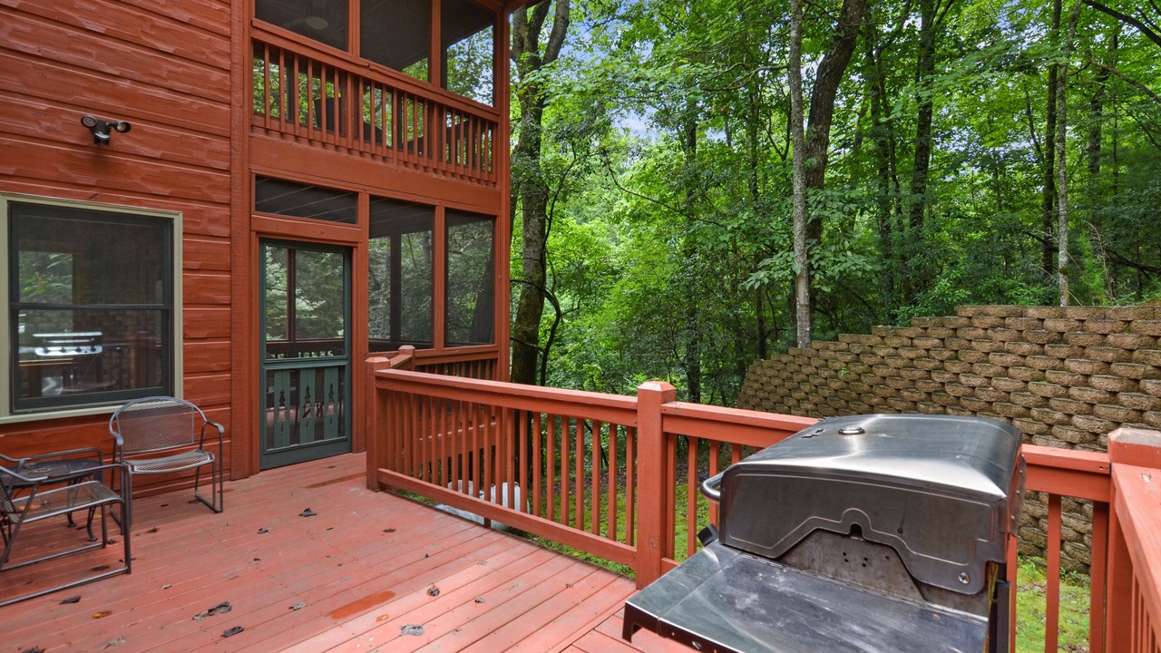 Photo of Patio Balcony in Ellijay
