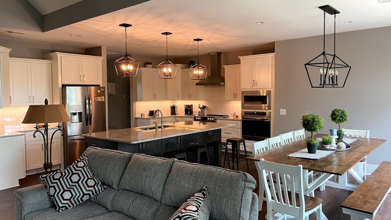 Photo of Livingroom in Six Mile