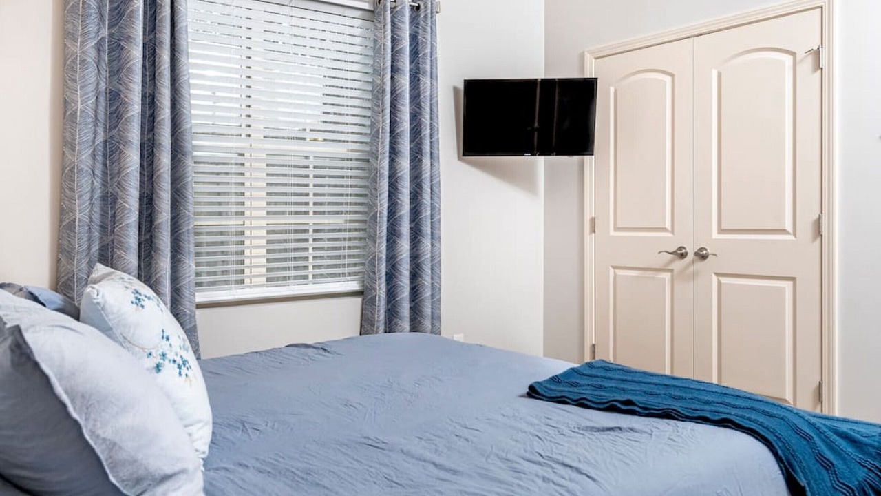 Photo of Bedroom in Townsend