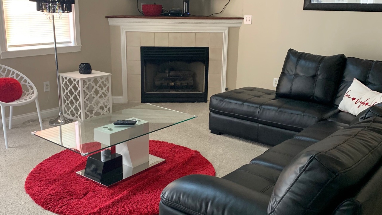 Photo of Livingroom in Liberty Area