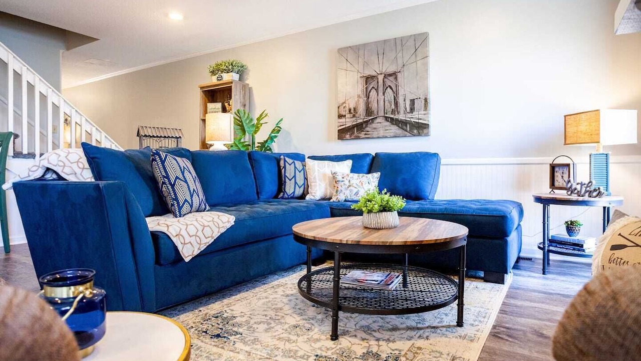 Photo of Livingroom in Clemson