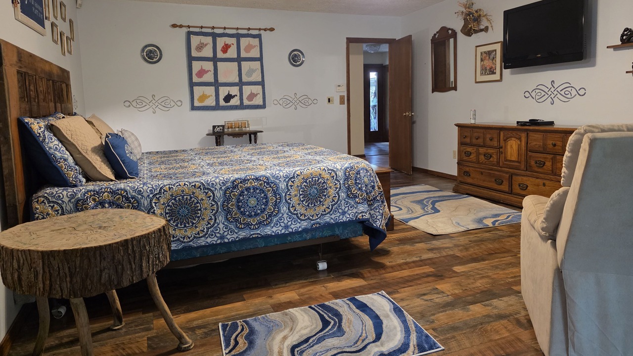 Photo of Bedroom in Hico
