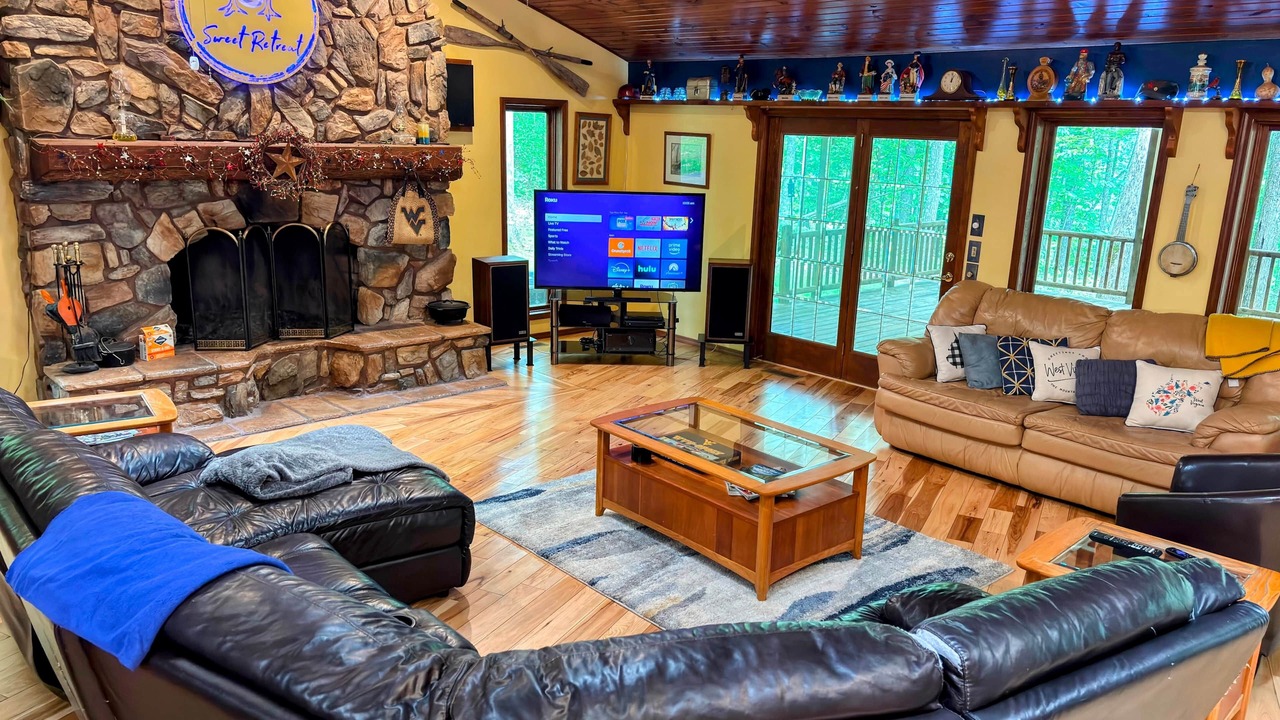 Photo of Livingroom in Hico