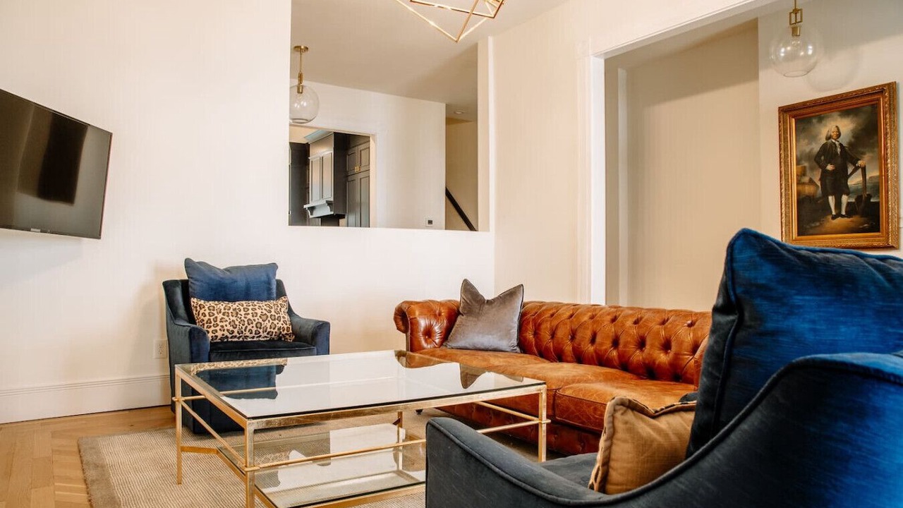 Photo of Livingroom in Downtown Knoxville
