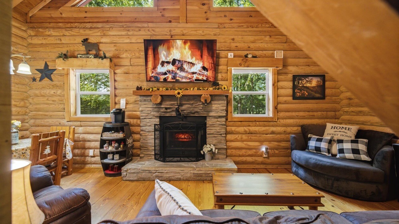 Photo of Livingroom in Knoxville
