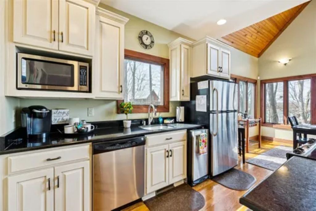 Photo of Kitchen in Scottsville