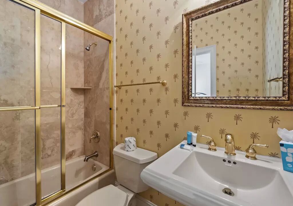Photo of Bathroom in Palmetto Dunes