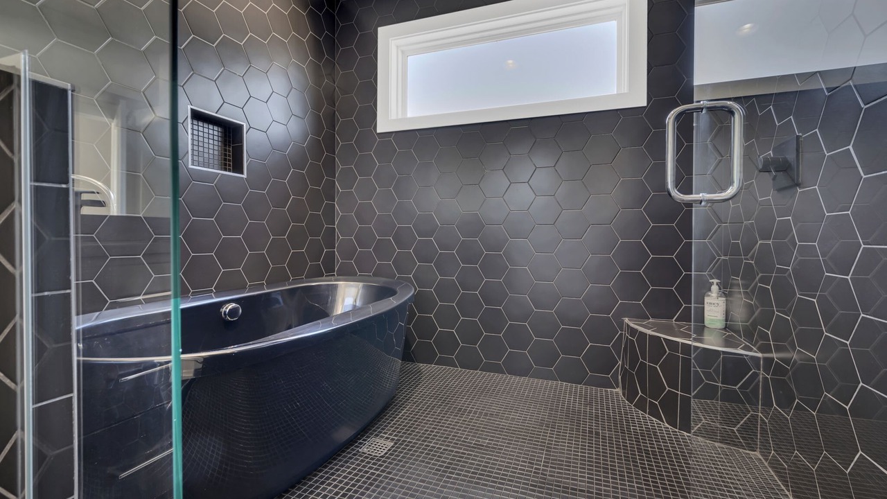 Photo of Bathroom in Edgehill