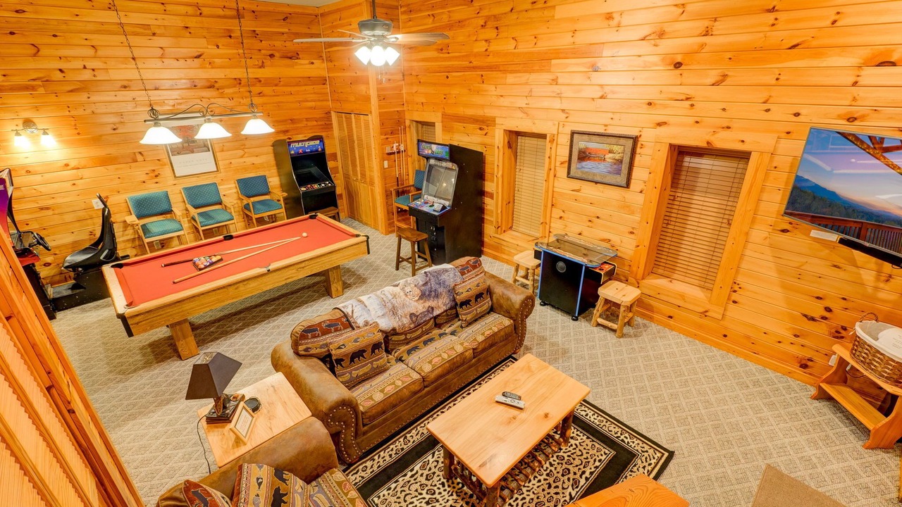 Photo of Bedroom in Pittman Center