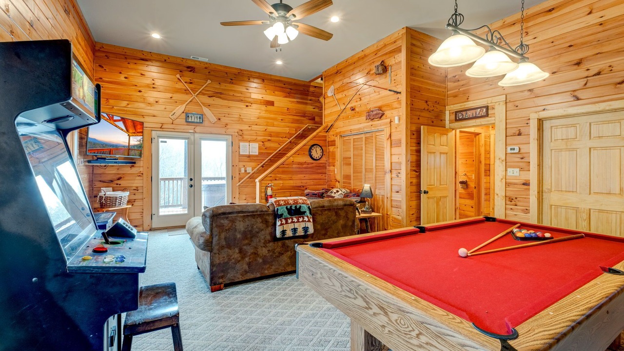 Photo of Bedroom in Pittman Center