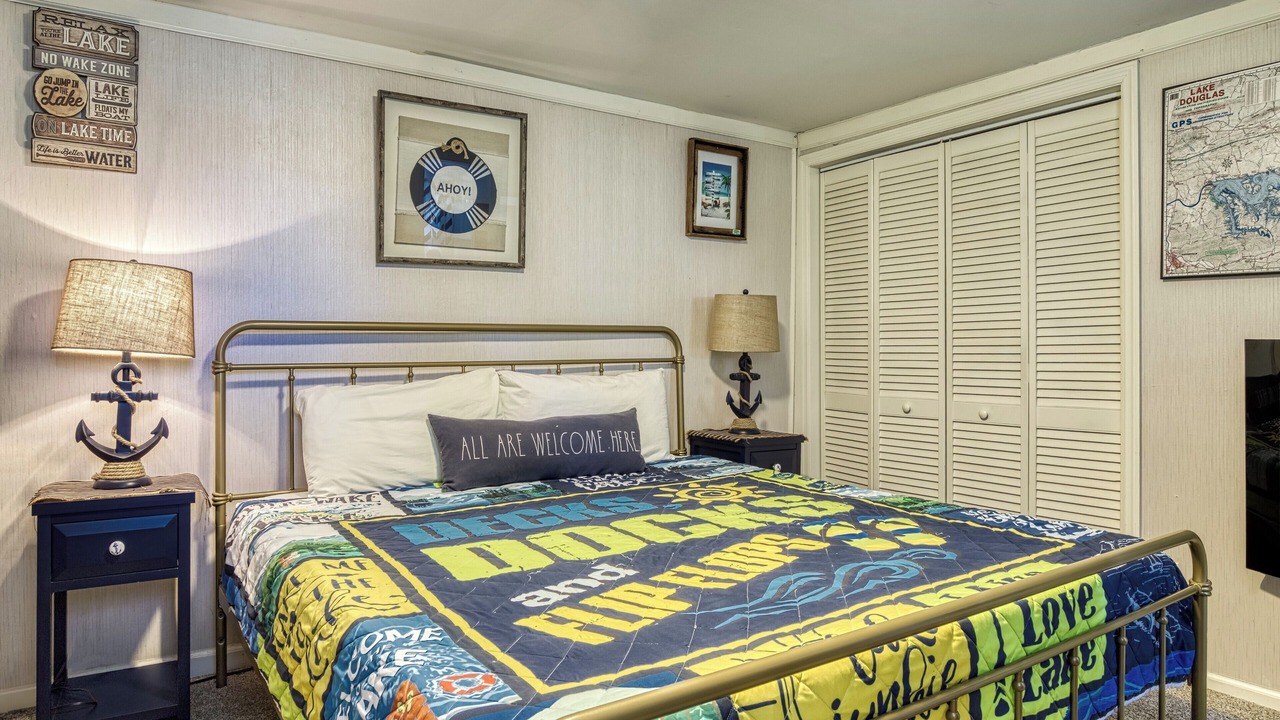 Photo of Bedroom in Dandridge