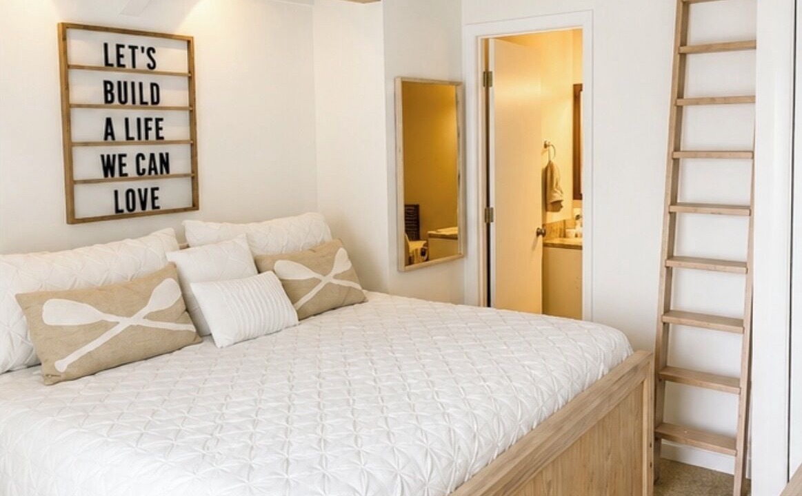 Photo of Bedroom in Thayerville