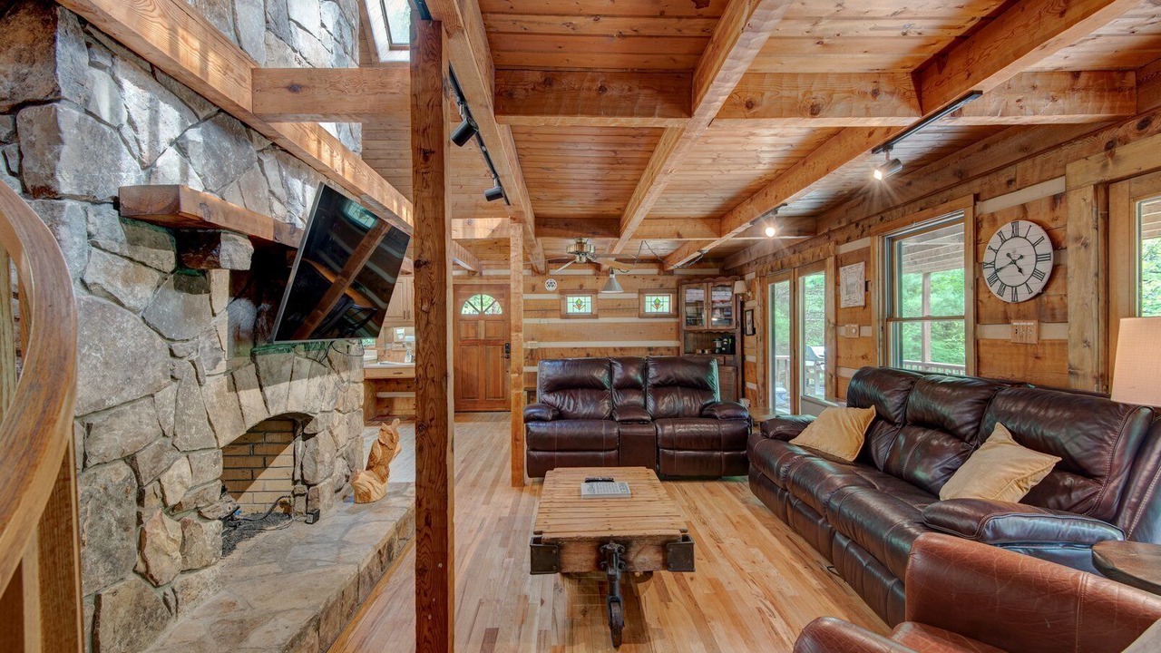 Photo of Livingroom in Fleetwood