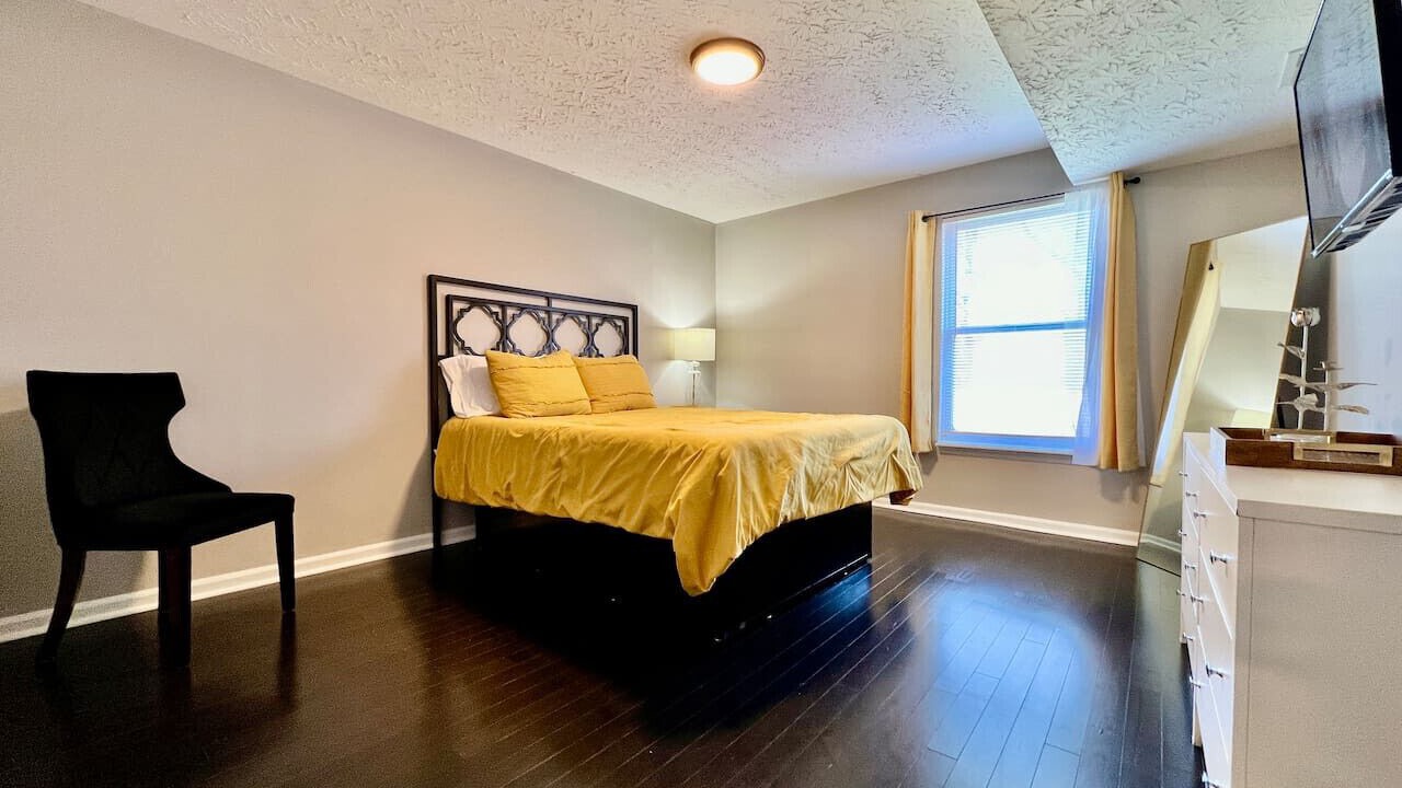 Photo of Bedroom in Monroe
