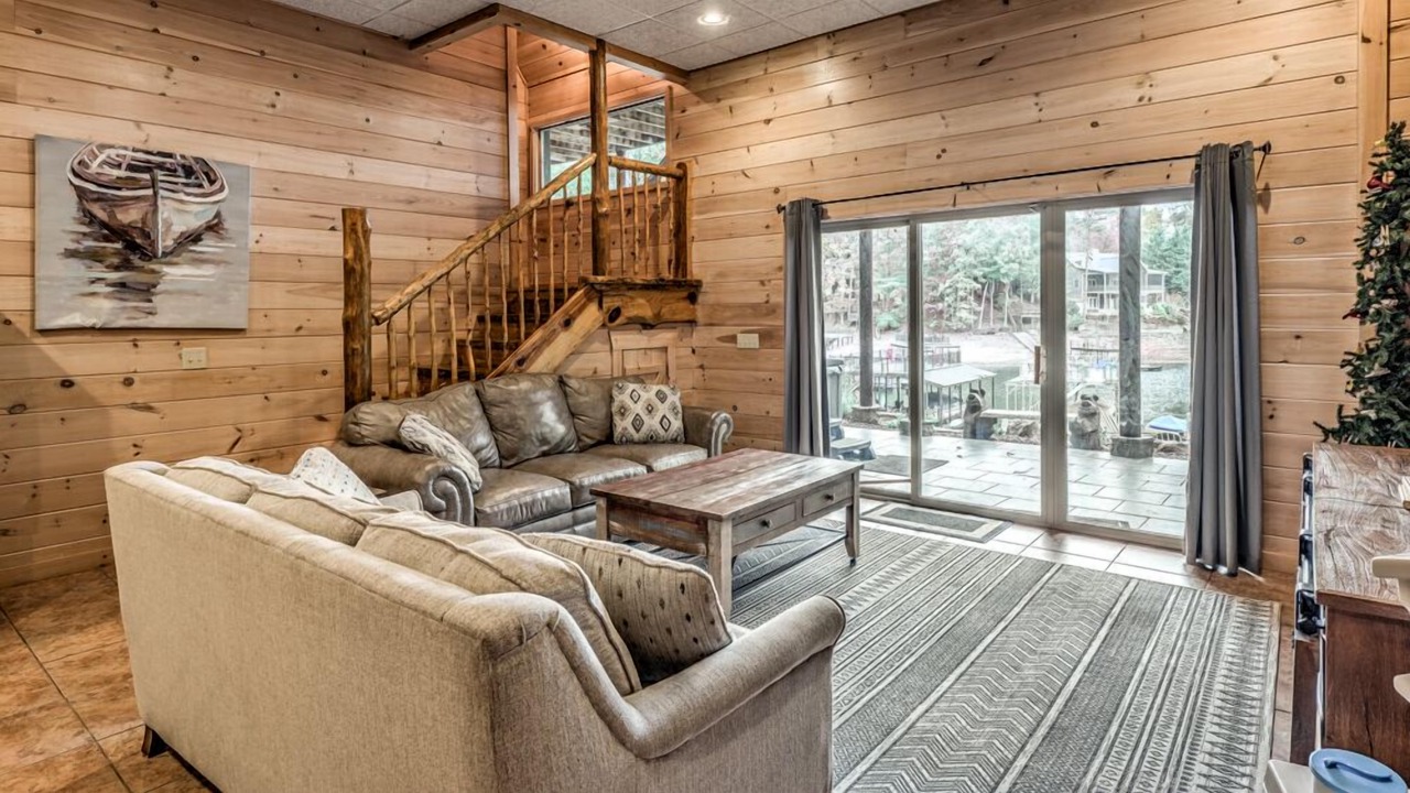 Photo of Livingroom in Necowa Cove