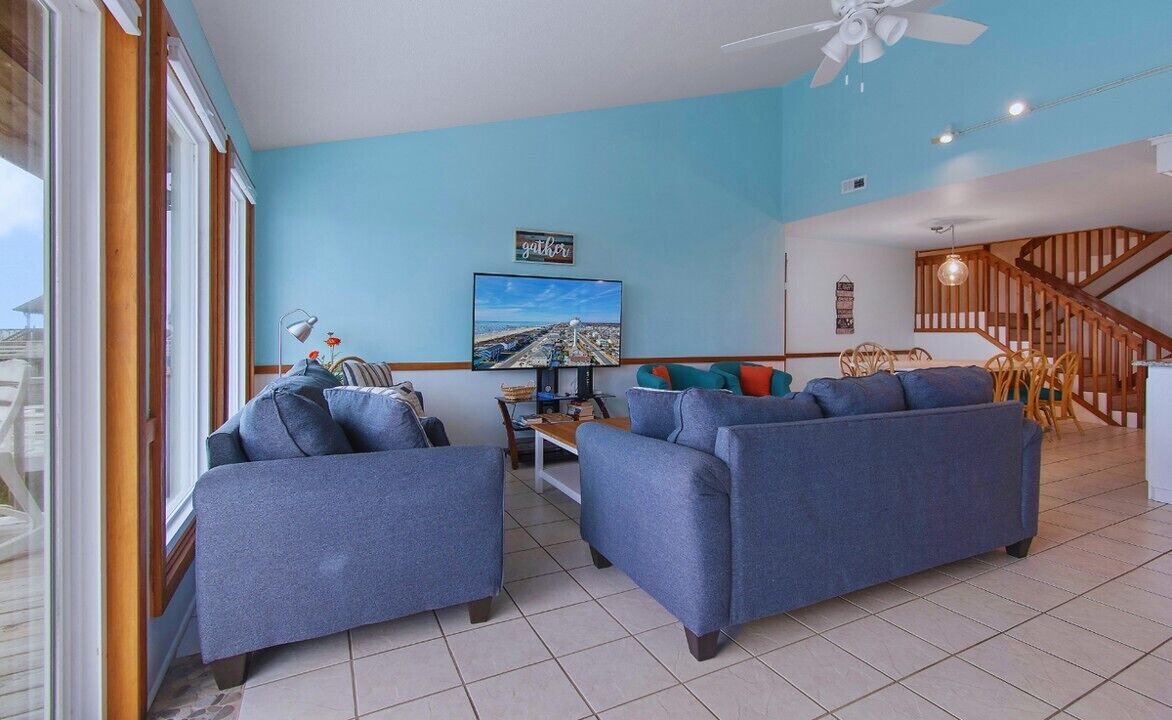 Photo of Livingroom in Ocean Isle Beach