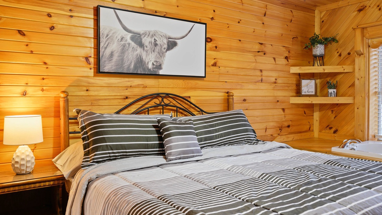 Photo of Bedroom in Gatlinburg