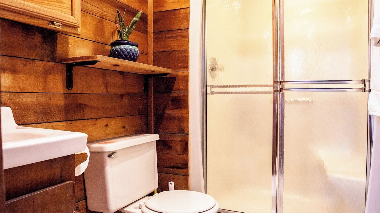 Photo of Bathroom in Salem
