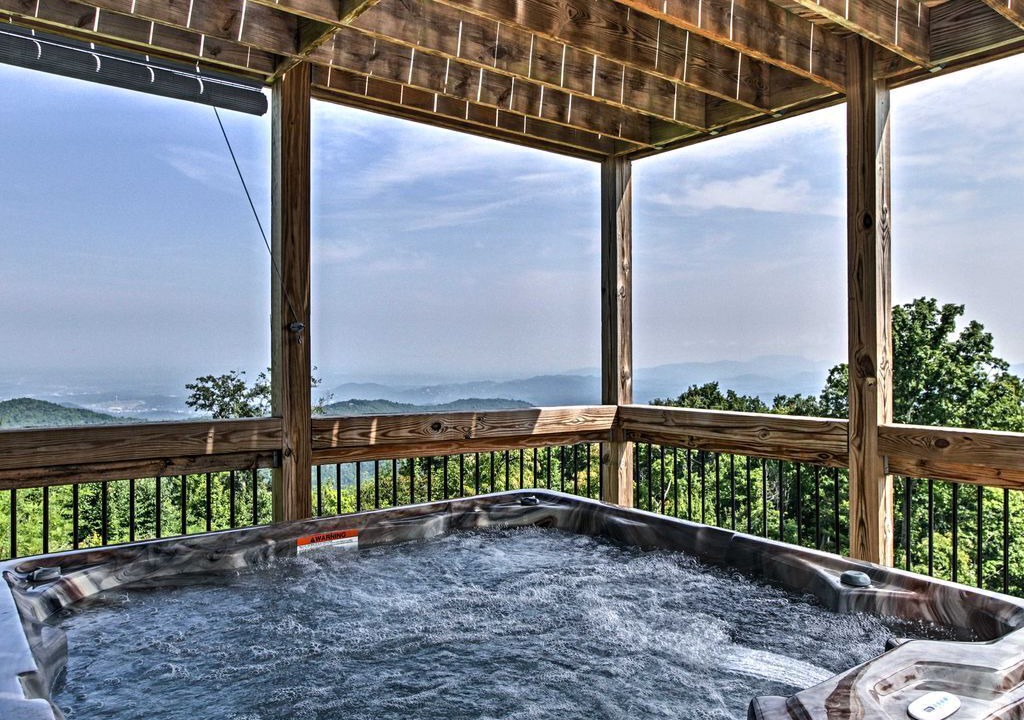 Photo of Bathroom in Chalet Village