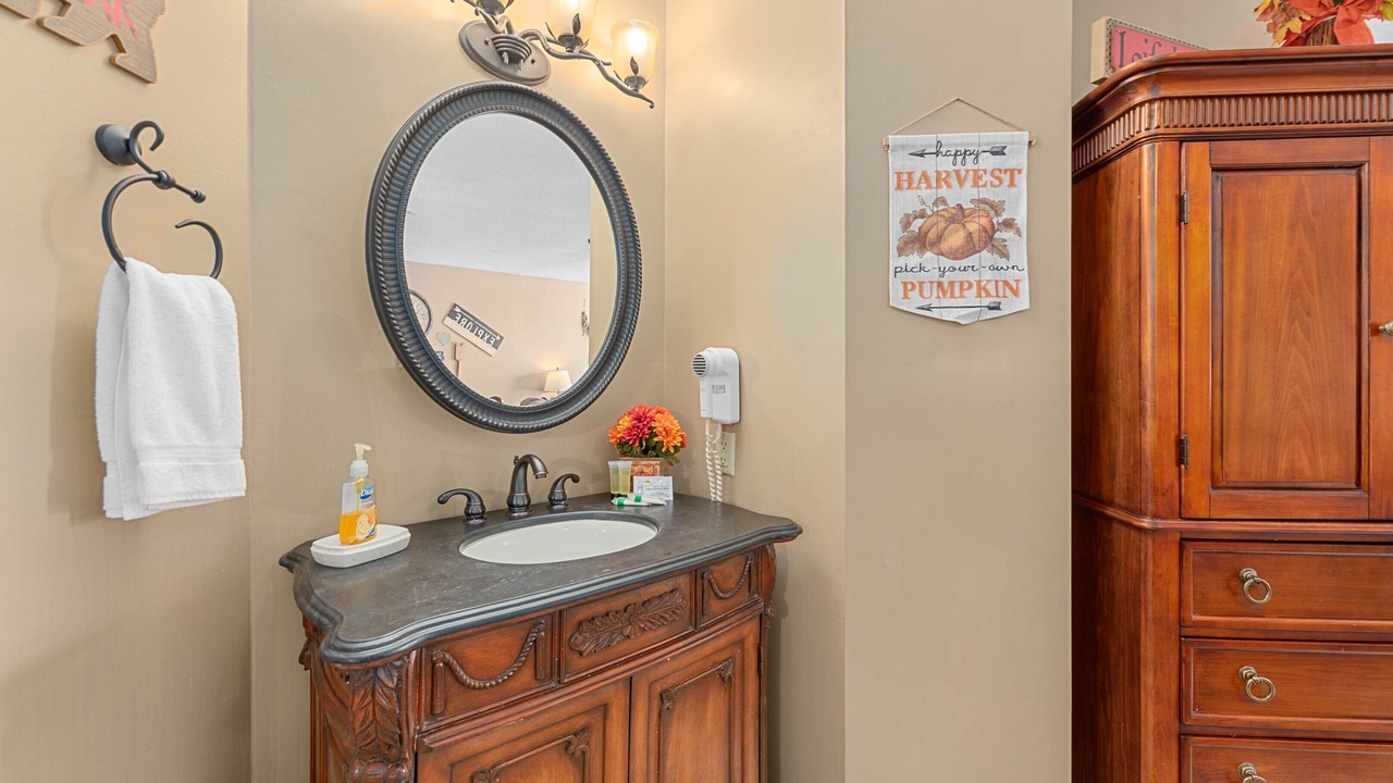 Photo of Bathroom in Chalet Village