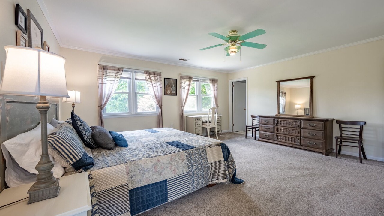 Photo of Bedroom in Clarkesville