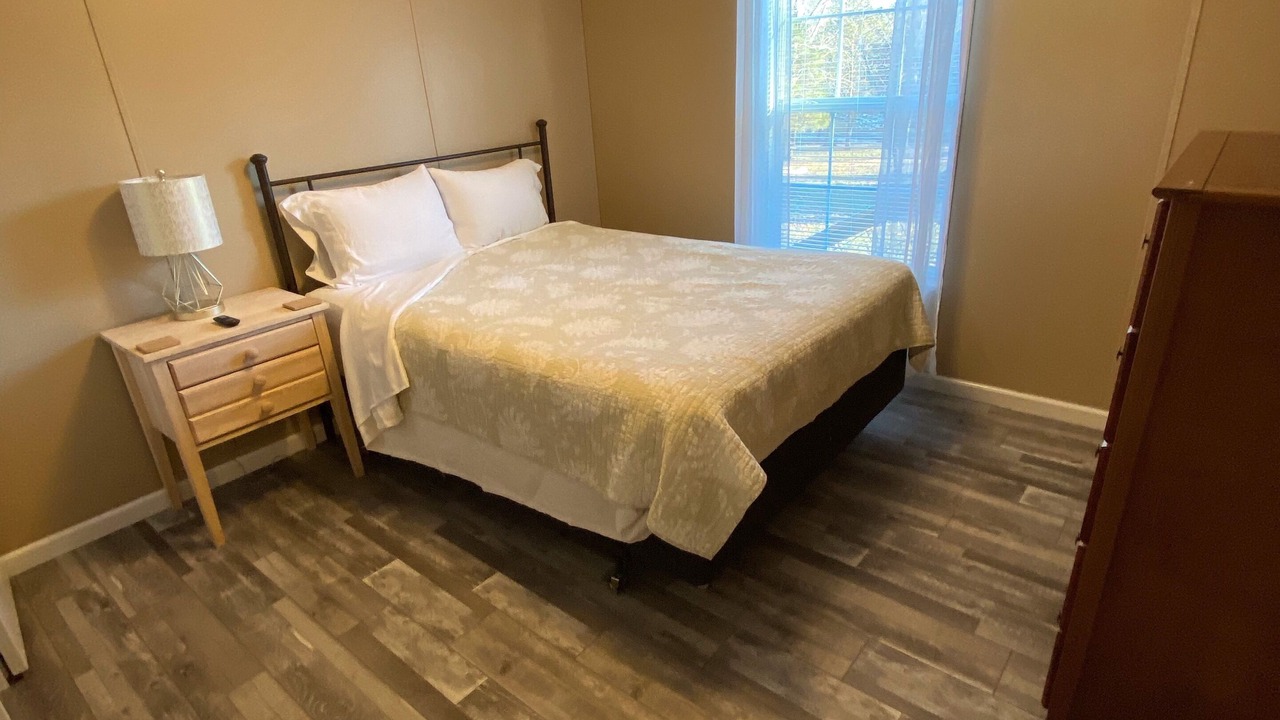 Photo of Bedroom in Sharps Chapel