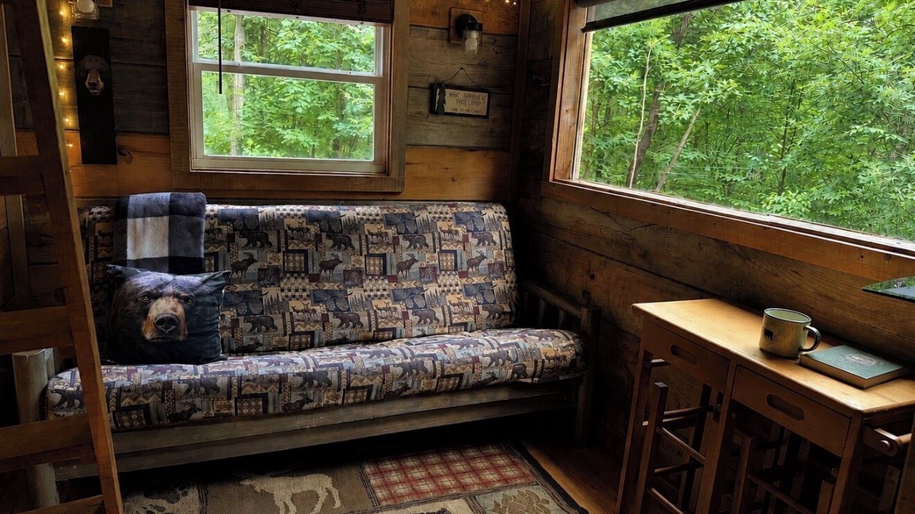 Photo of Livingroom in Newport
