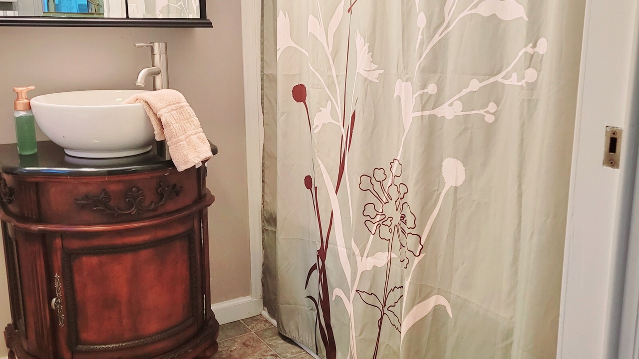 Photo of Bathroom in Benton