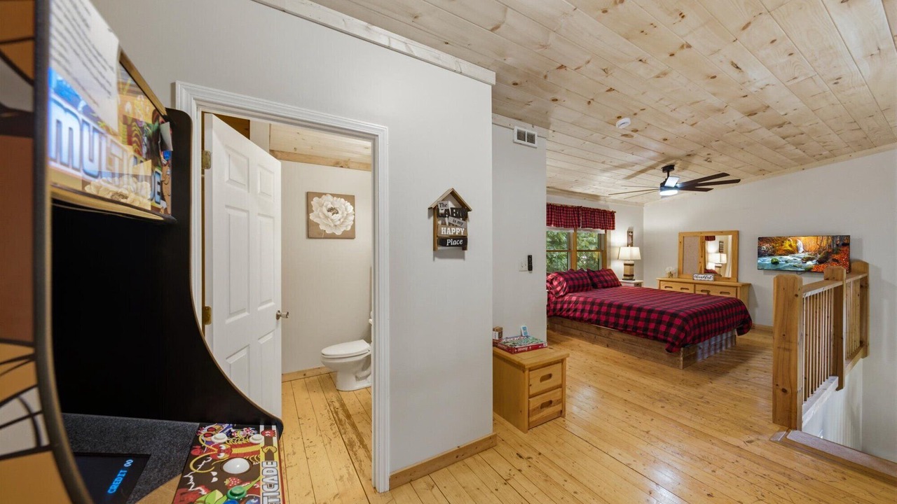 Photo of Bedroom in Knoxville