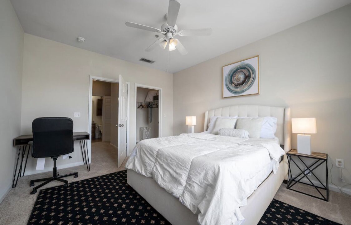 Photo of Bedroom in Northlake