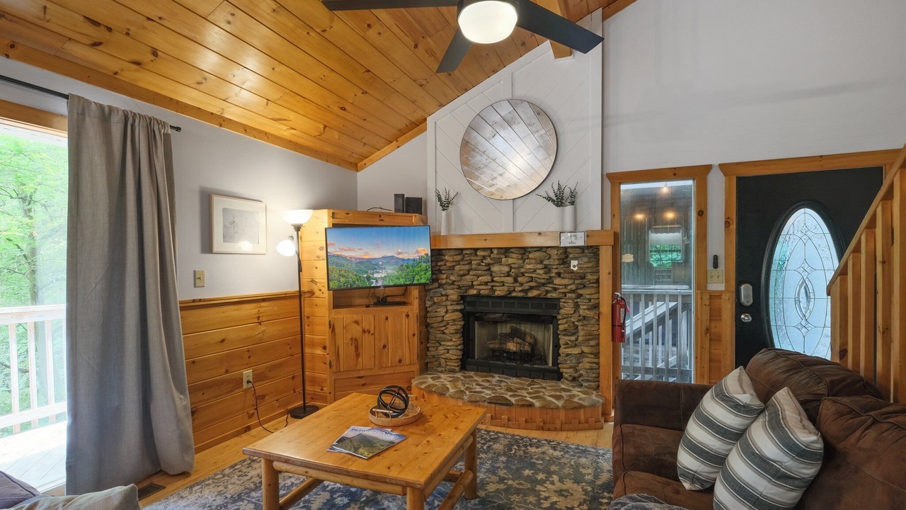 Photo of Livingroom in Chalet Village