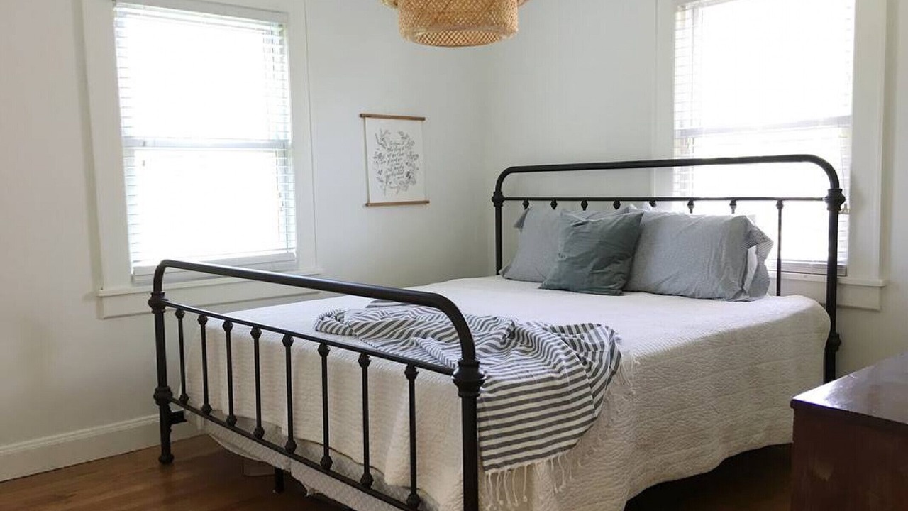 Photo of Bedroom in Knoxville