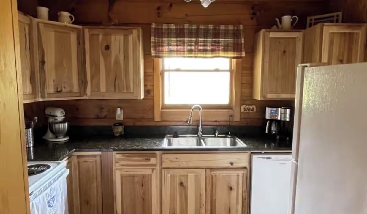 Photo of Kitchen in Rogersville