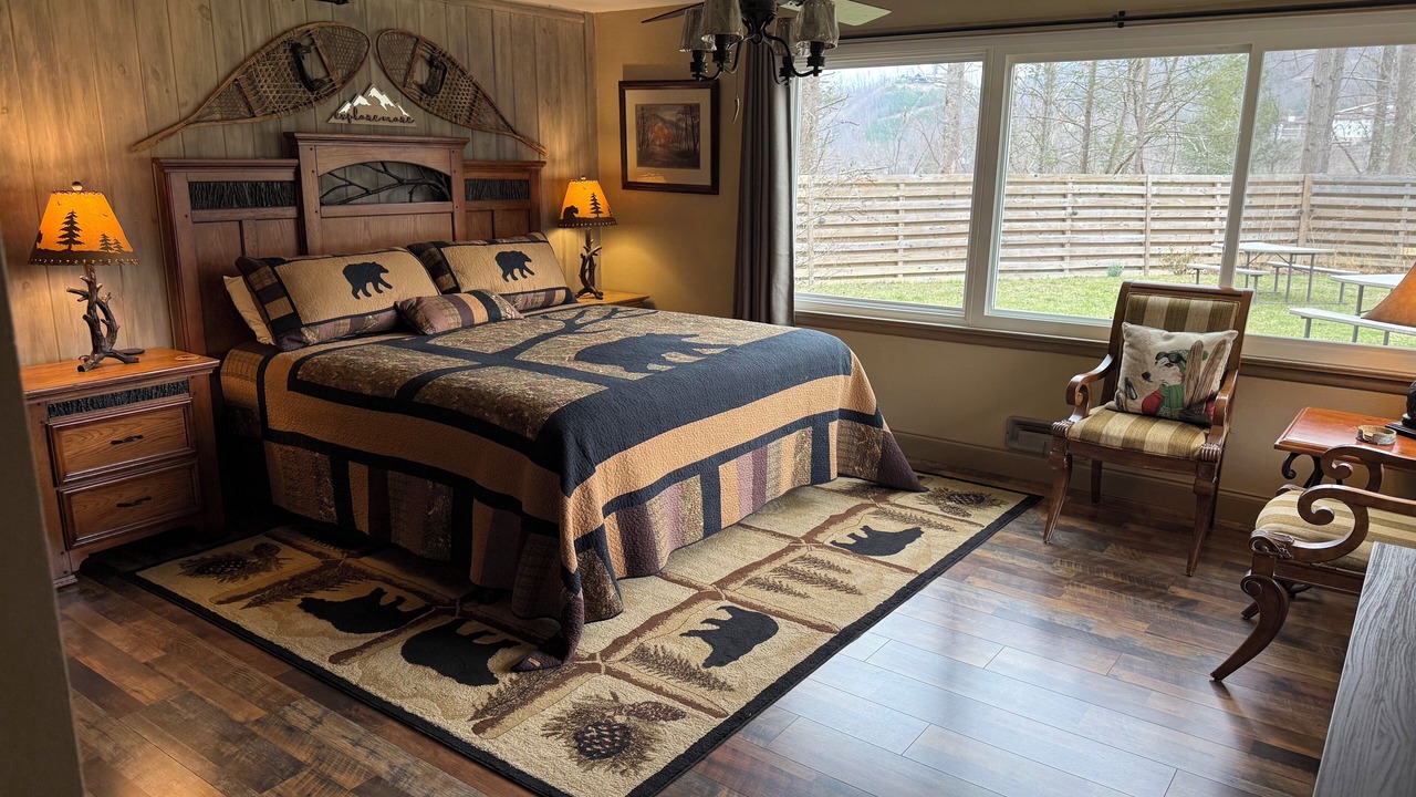 Photo of Bedroom in Gatlinburg