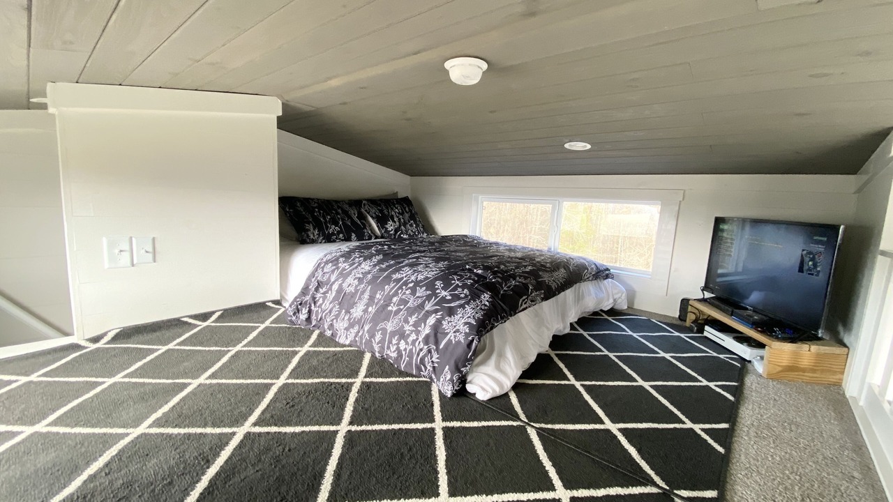 Photo of Bedroom in Chickamauga Lake