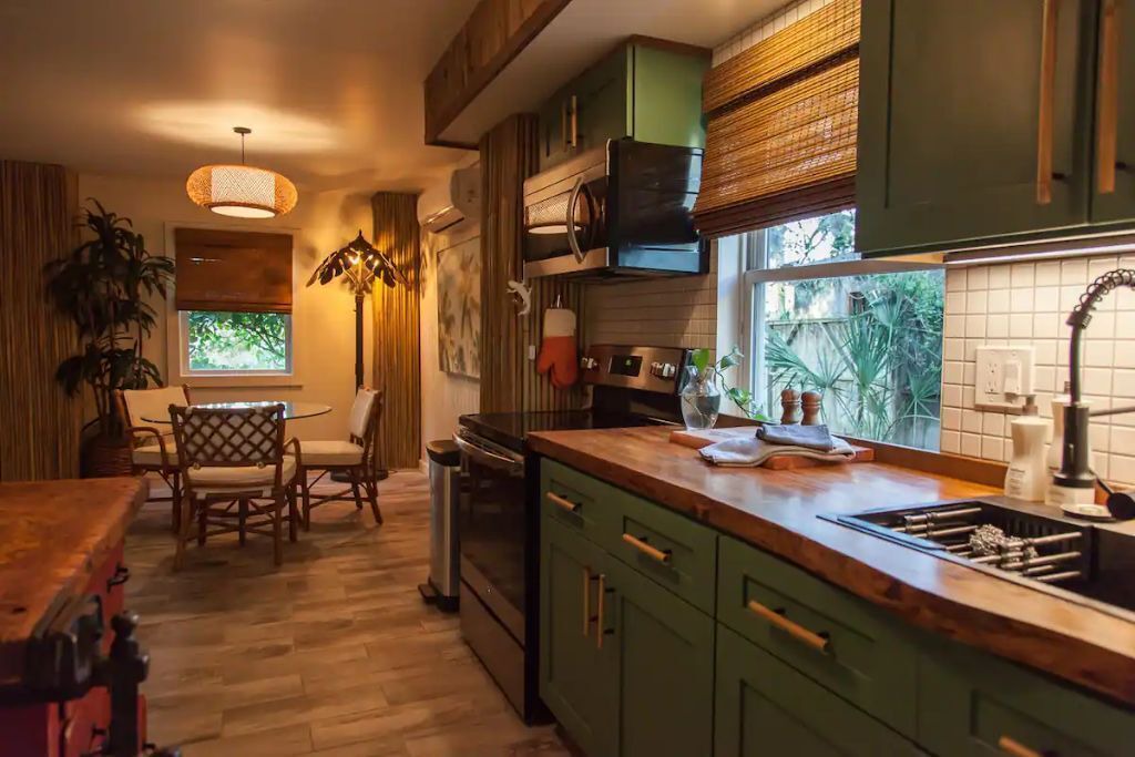 Photo of Kitchen in Whitemarsh Island