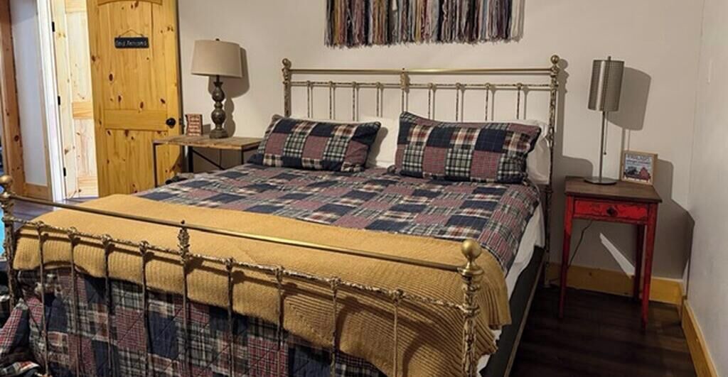 Photo of Bedroom in Maggie Valley