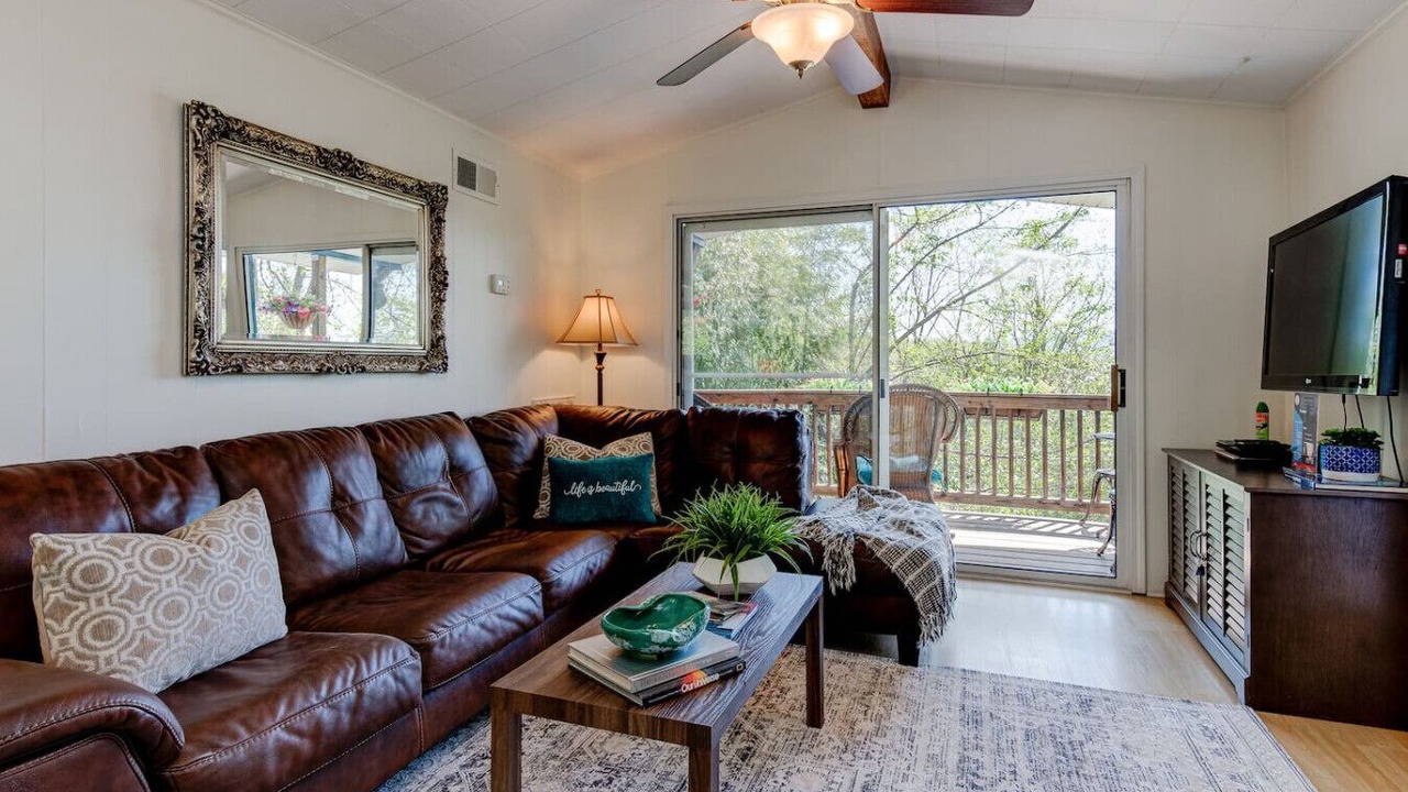 Photo of Livingroom in Kenilworth