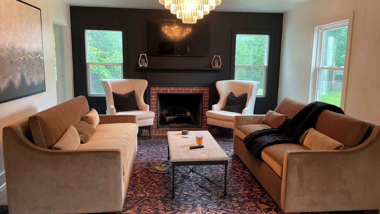 Photo of Livingroom in St. Matthews