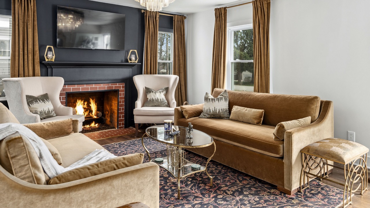 Photo of Livingroom in St. Matthews