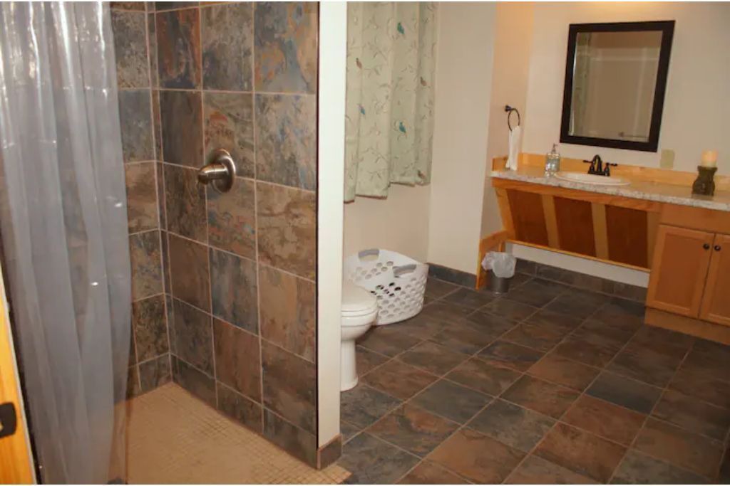 Photo of Bathroom in Lansing