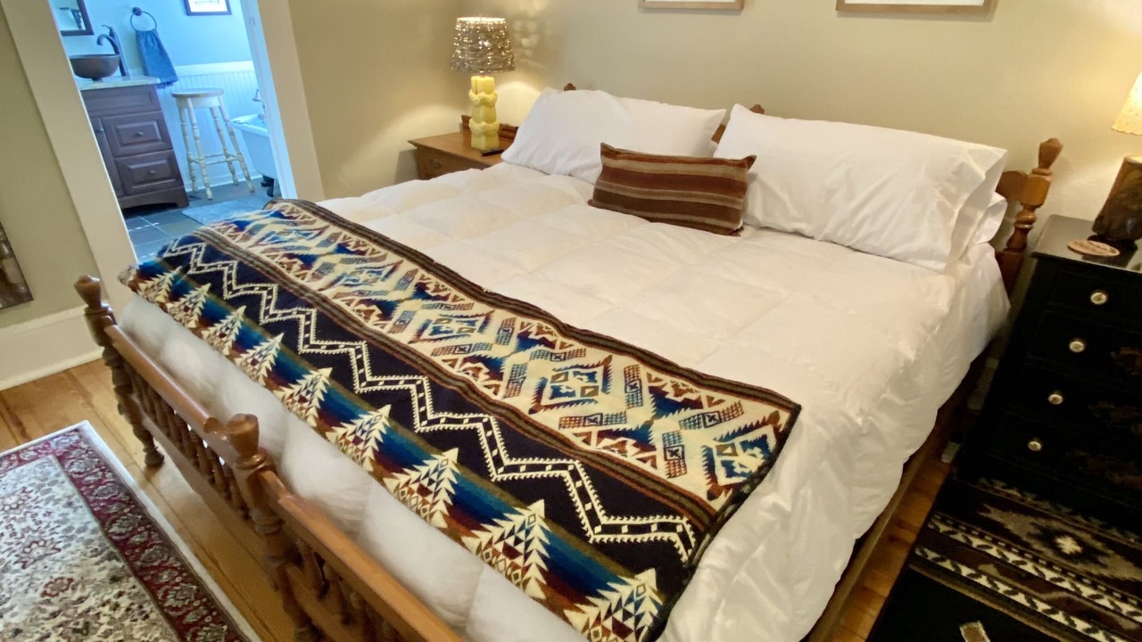 Photo of Bedroom in Lynn