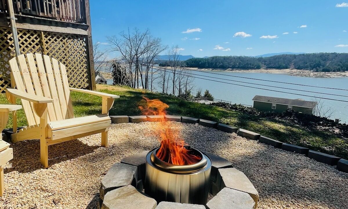 Photo of Patio Balcony in Dandridge