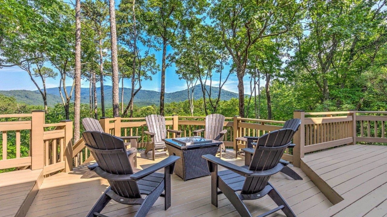 Photo of Patio Balcony in Big Canoe