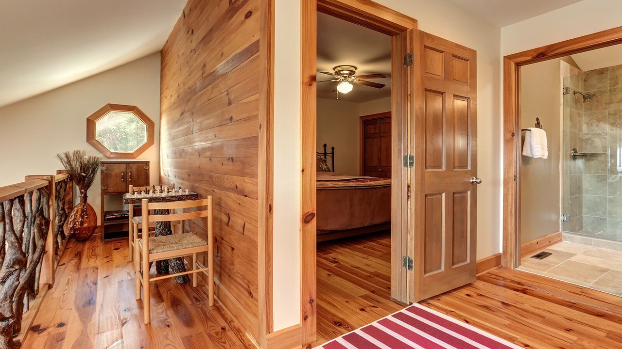 Photo of Bedroom in Big Canoe