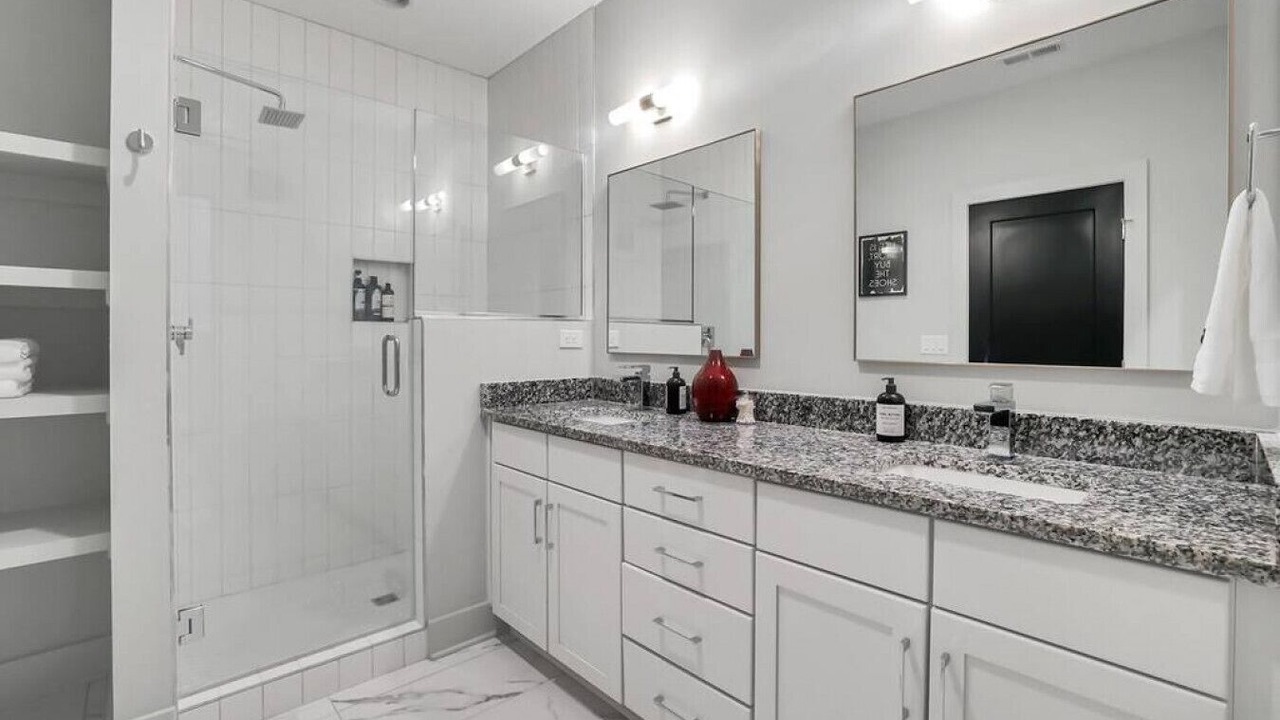 Photo of Bathroom in Talbot's Corner