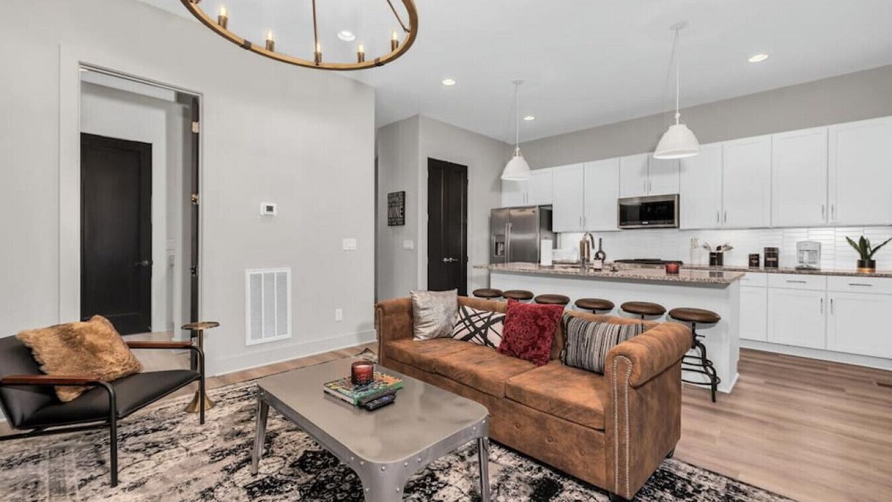 Photo of Livingroom in Talbot's Corner