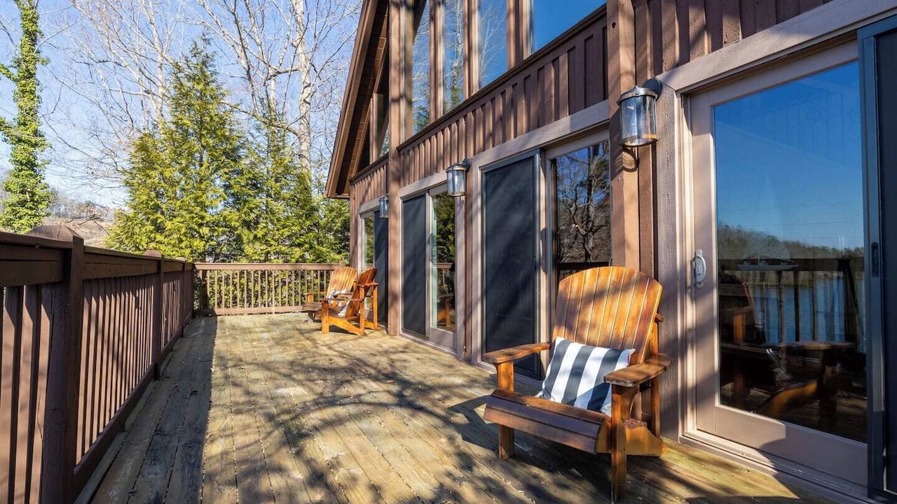 Photo of Patio Balcony in Six Mile