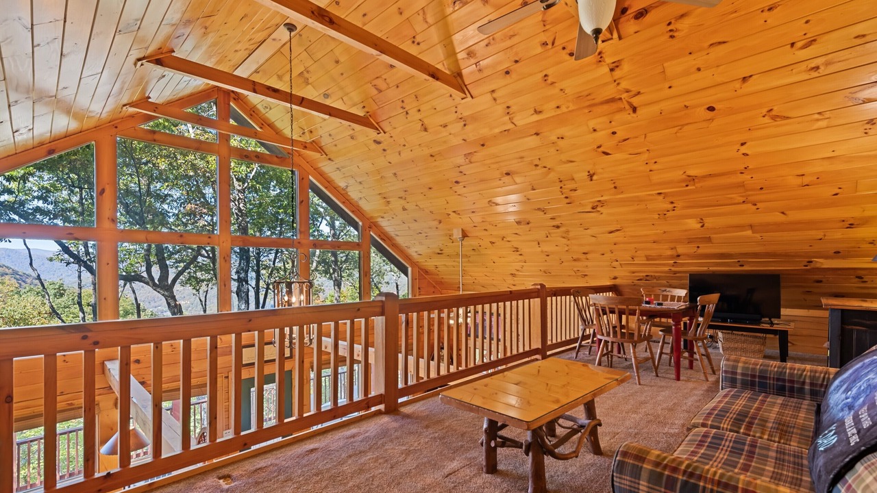 Photo of Livingroom in Waynesville